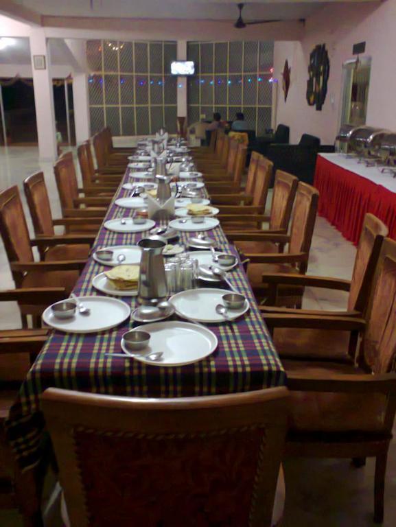 بوبال Hotel Sambodhi المظهر الخارجي الصورة